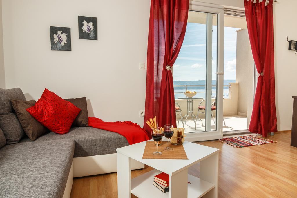 אומיס Apartments Villa Stari Koko מראה חיצוני תמונה