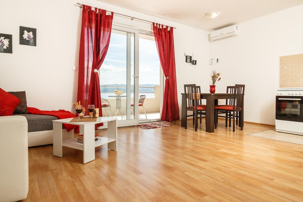 אומיס Apartments Villa Stari Koko מראה חיצוני תמונה