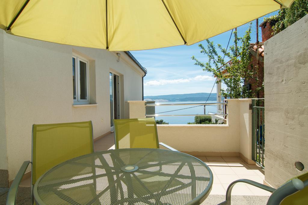 אומיס Apartments Villa Stari Koko מראה חיצוני תמונה