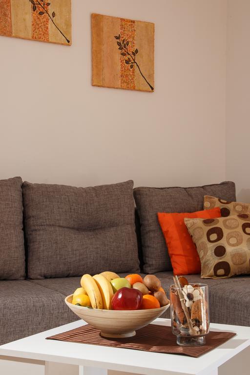 אומיס Apartments Villa Stari Koko מראה חיצוני תמונה